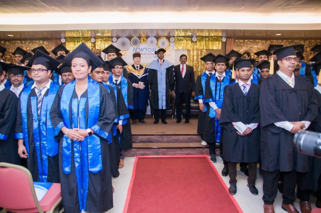 Diploma Courses (4)